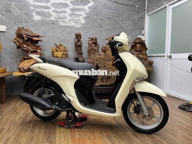 Janus đời 2018 chính chủ máy móc bao êm