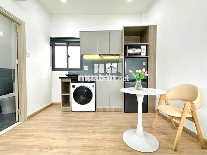 🔥GẦN NGÃ TƯ PHÚ NHUẬN–CĂN HỘ BAN CÔNG 30M² – FULL NỘI THẤT