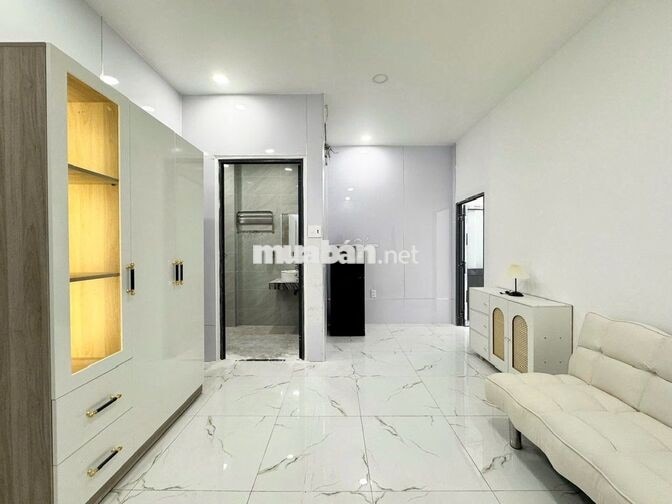 2PN BAN CÔNG FULL NỘI THẤT SIÊU RỘNG , AN NINH NẰM TẠI KDC CITYLAND 