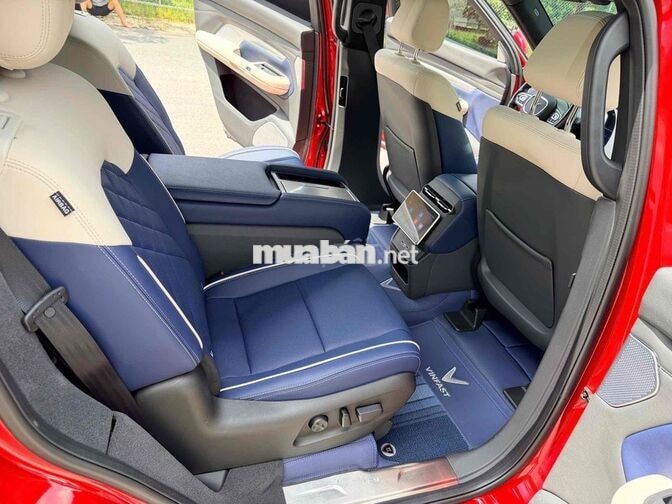 VINFAST VF9 PLUS 2023 pin mua lướt 4000km 60tr đồ