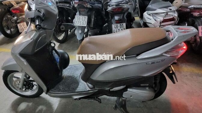 HONDA LEAD 2016 MÀU BẠC