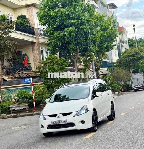 Mitsubishi Grandis 2009 Số tự động 130.000 km