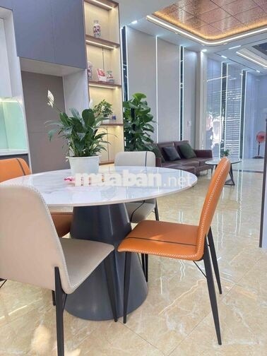 Cho thuê Nhà phố 4 lầu , Full nội thất..15tr/th.Lê Thị Riêng.Thới An.