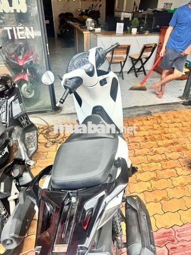 Honda SH 125i 2012 màu trắng smatkey Đẹp