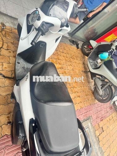 Honda SH 125i 2012 màu trắng smatkey Đẹp