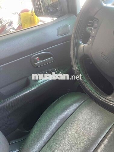 Kia Carens 2010 2.0 Số sàn Xám