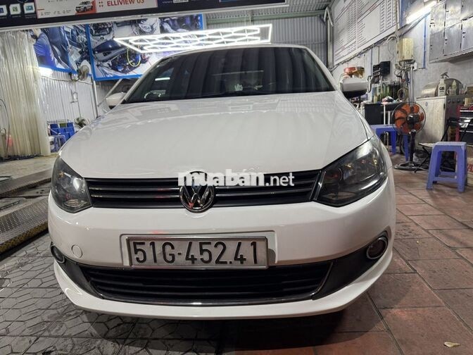 Volkswagen Polo Sedan 2015 Trắng