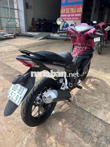 Honda Winner V1 2017 màu Đen Tím