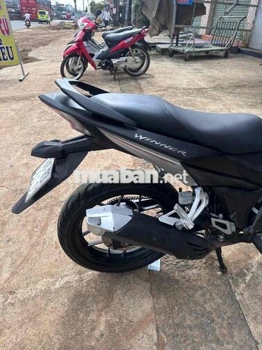 Honda Winner V1 2017 màu Đen Tím