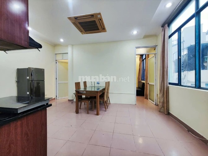 6,5 TRIỆU - CĂN HỘ T4 PHỐ HÀNG THAN- 10 RA ÔTÔ - NHÀ ĐẸP - FULL ĐỒ