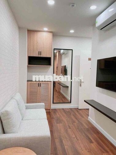 Căn Hộ 1 Phòng Ngủ Ban Công Ngay Trung Tâm Quận 3 GầnVòng Xoay Dân Chủ