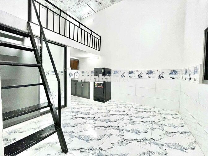 💰TRỌ sẵn 1 phòng GIÁ TỐT rộng rãi, gác cao THOÁNG MÁT ngay PHÚ LÂM
