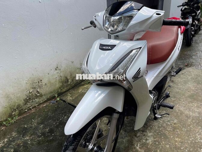 HONDA FUTURE MÀU TRẮNG