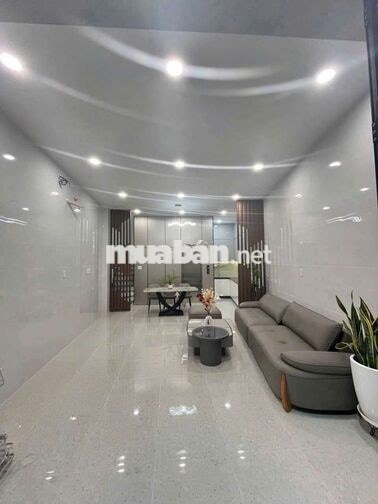 Nhà mới xây đẹp 4 tầng cần bán - DTS 130m - giá 8,2 tỷ TL