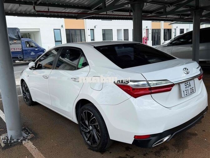 Toyota Altis 1.8G 2018 Trắng