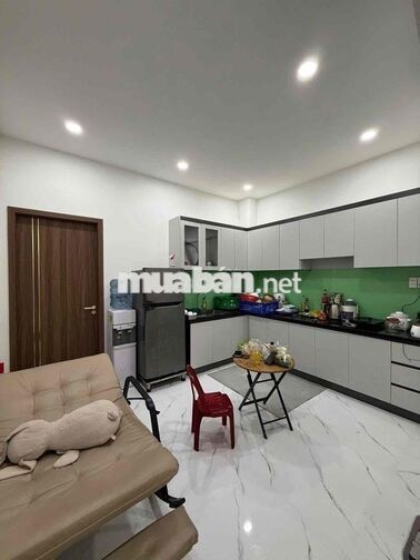 72m - 3.2 TỶ - XE HƠI - NGAY VINCOM DĨ AN - 2 TẦNG - KO LỖI QUY HOẠCH