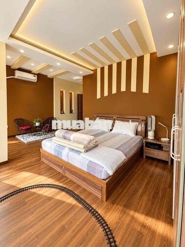 CHÍNH CHỦ GẤP BÁN CĂN VILLA MINI TẠI BÌNH THẠNH - GIÁP Q1 - HXH TRÁNH