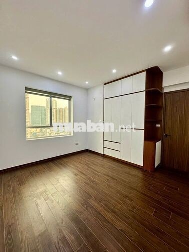 Chính chủ bán căn hộ chung cư N09b1 Thành Thái sát công viên Cầu Giấy