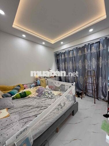 72m - 3.2 TỶ - XE HƠI - NGAY VINCOM DĨ AN - 2 TẦNG - KO LỖI QUY HOẠCH