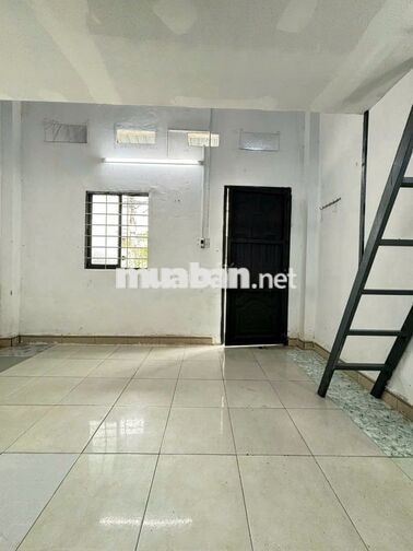 PHÒNG ĐẸP Q.12 – 2TR7/THÁNG – SÁT GÒ VẤP, TÂN BÌNH, SÁT MẶT TIỀN ĐƯỜNG