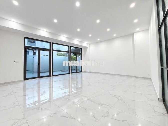 🔥 VĂN PHÒNG 2 MẶT TIỀN – NGUYÊN TẦNG 100M² | HÒA KHÁNH