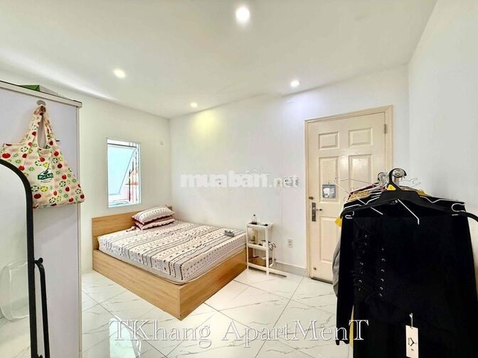 Cho Thuê Căn Hộ Tách Bếp Máy Giặt Riêng Rộng 25m2 Ngay Cầu Vượt 3/2
