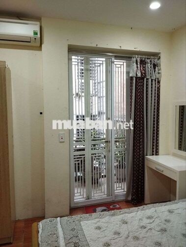 Cho thuê phòng lâu dài trên tầng 3