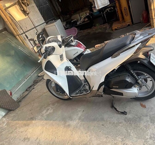 HONDA SH 125I MÀU TRẮNG