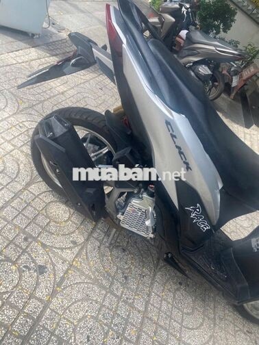 Honda Vario 150cc 17.500 km màu Bạc