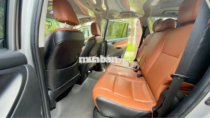 Toyota Innova 2.0E MT  SX 2019