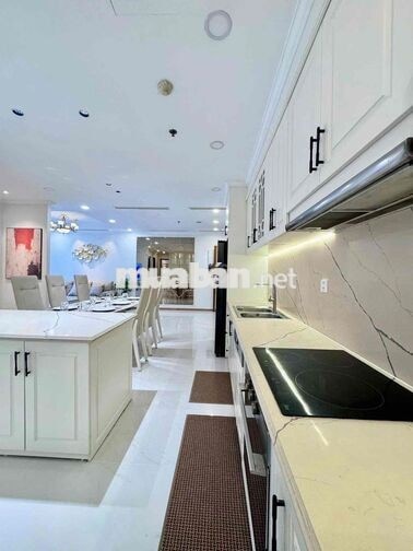 🔥 CĂN HỘ VINHOMES CENTRAL PARK – LANDMARK PLUS – 3 PHÒNG NGỦ 🔥