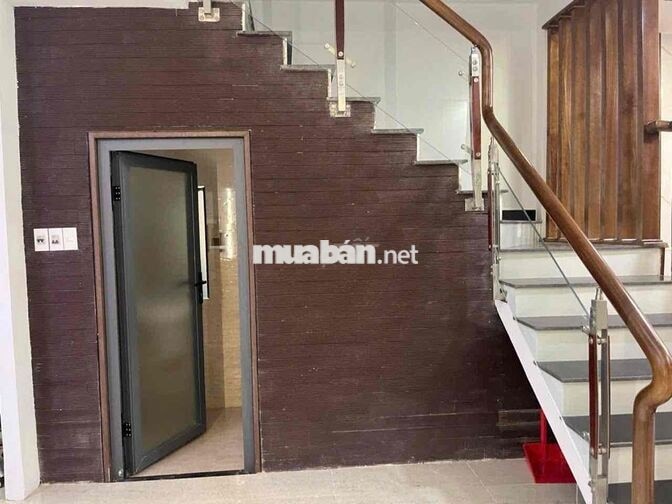 204 ✨ 🏡 CHO THUÊ NHÀ MẶT TIỀN 3 TẦNG GẦN HOÀNG THỊ LOAN