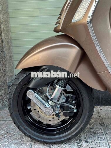Piaggio Vespa Sprint 125 2025 Nâu 2500km MH91884