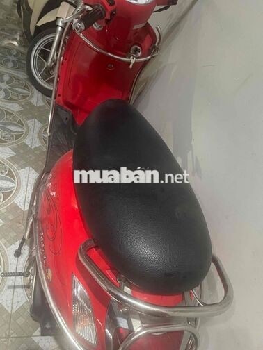 Xe máy điện SYM màu Đỏ