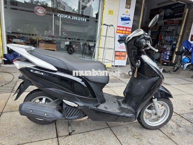 LEAD 125 cuối 2013 . xe đẹp zin êm.số TP.chính chủ