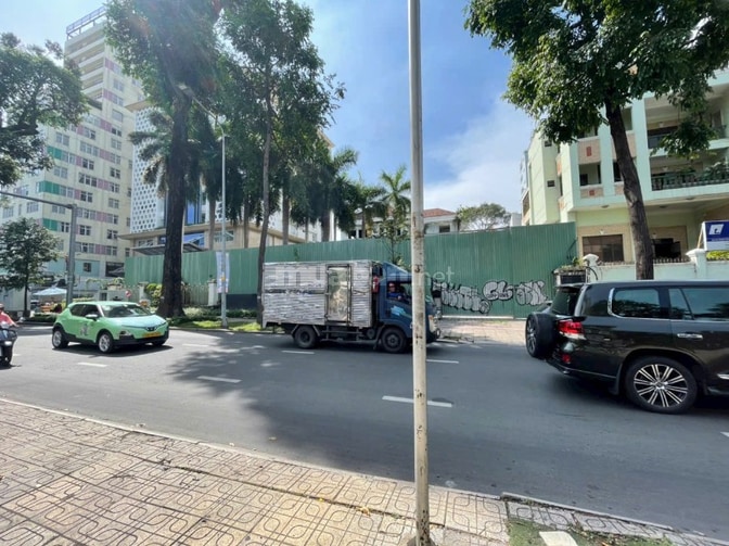 Bán nhà 20x40m - mặt tiền Bàu Cát, P14, Tân Bình