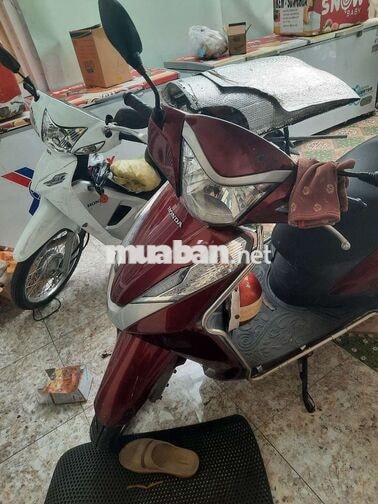 Honda Lead 2017 50.000 km màu Đỏ