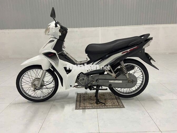 Honda Blade 110 màu Trắng