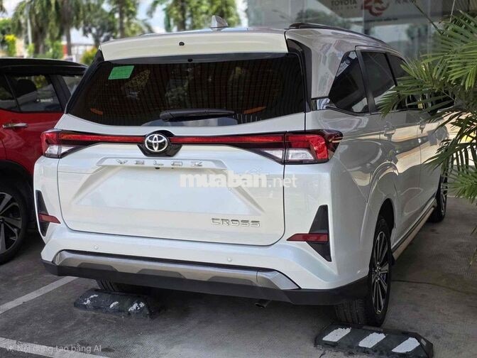 Toyota Veloz Cross 2025 Trắng 33.700 km