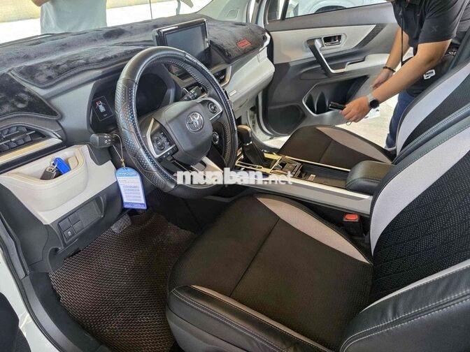 Toyota Veloz Cross 2025 Trắng 33.700 km