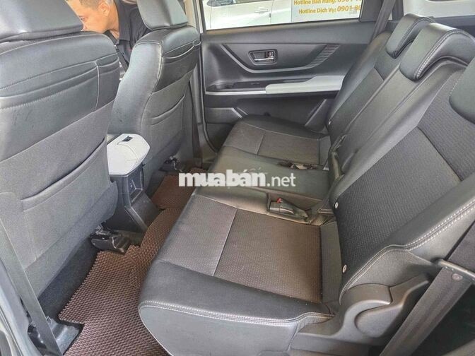 Toyota Veloz Cross 2025 Trắng 33.700 km