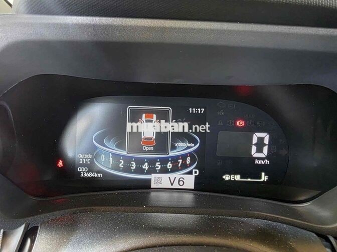 Toyota Veloz Cross 2025 Trắng 33.700 km
