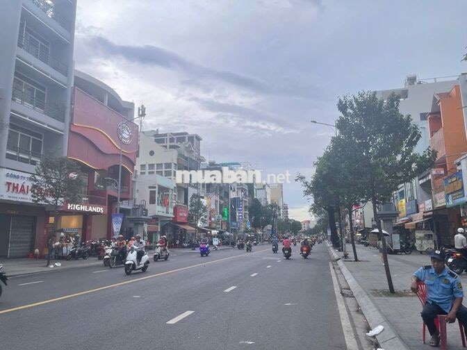 Góc Thoáng Hậu Giang Ngang Lớn 5m - Khu Phố Ẩm Thực, Phường 6, Quận 6