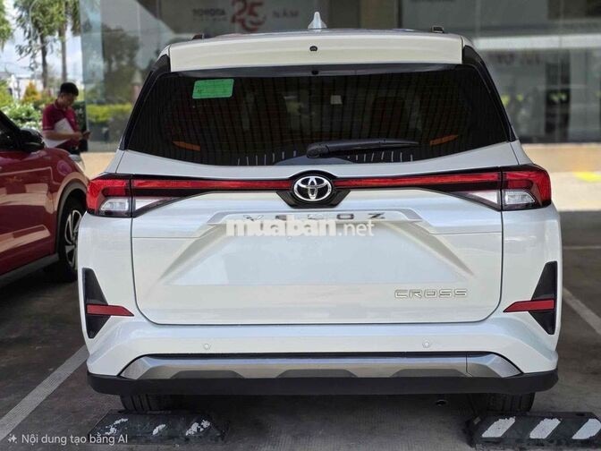 Toyota Veloz Cross 2025 Trắng 33.700 km