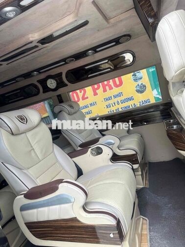 Ford Transit Dcar Limousine 2017 ĐK 2018
