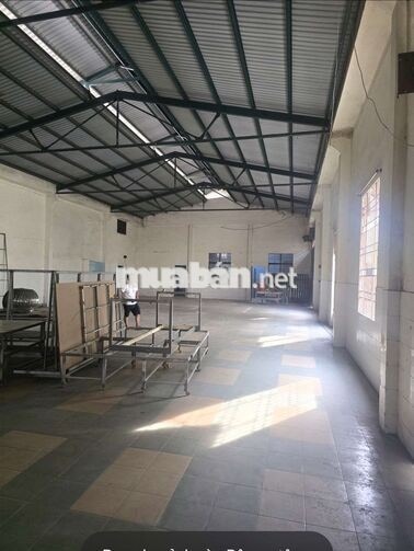 CHO THUÊ KHO,XƯỞNG 360M² GIÁ 32TR/T, Đ LÊ TRỌNG TẤN 