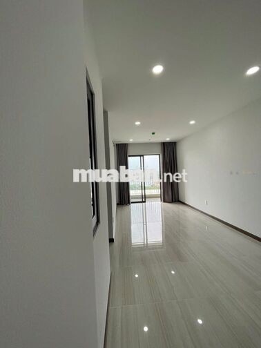 Pass lại phòng đang thuê hợp đồng còn 12th giá ưu đãi tháng đầu 5tr2