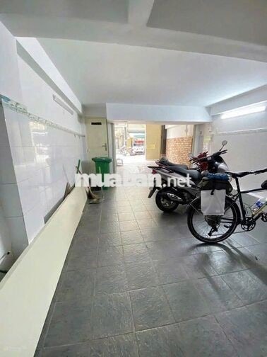 RẺ HIẾM NHÀ ĐẸP 5 TẦNG CÓ HẦM – GIÁ HIẾM NHẤT KHU CHỈ 33 TRIỆU/ THÁNG