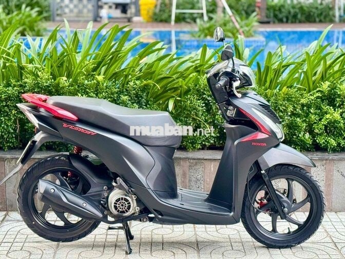 Vision 2018 bản đặc biệt (nợ xấu 10đ nhận xe)
