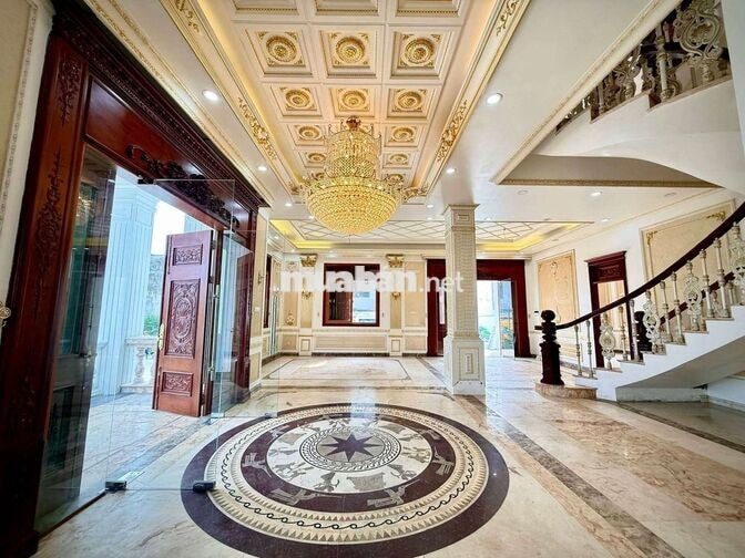 Biệt thự Khủng gần 800m2 3 Tầng Đẳng cấp Gần Ngã Tư Ga